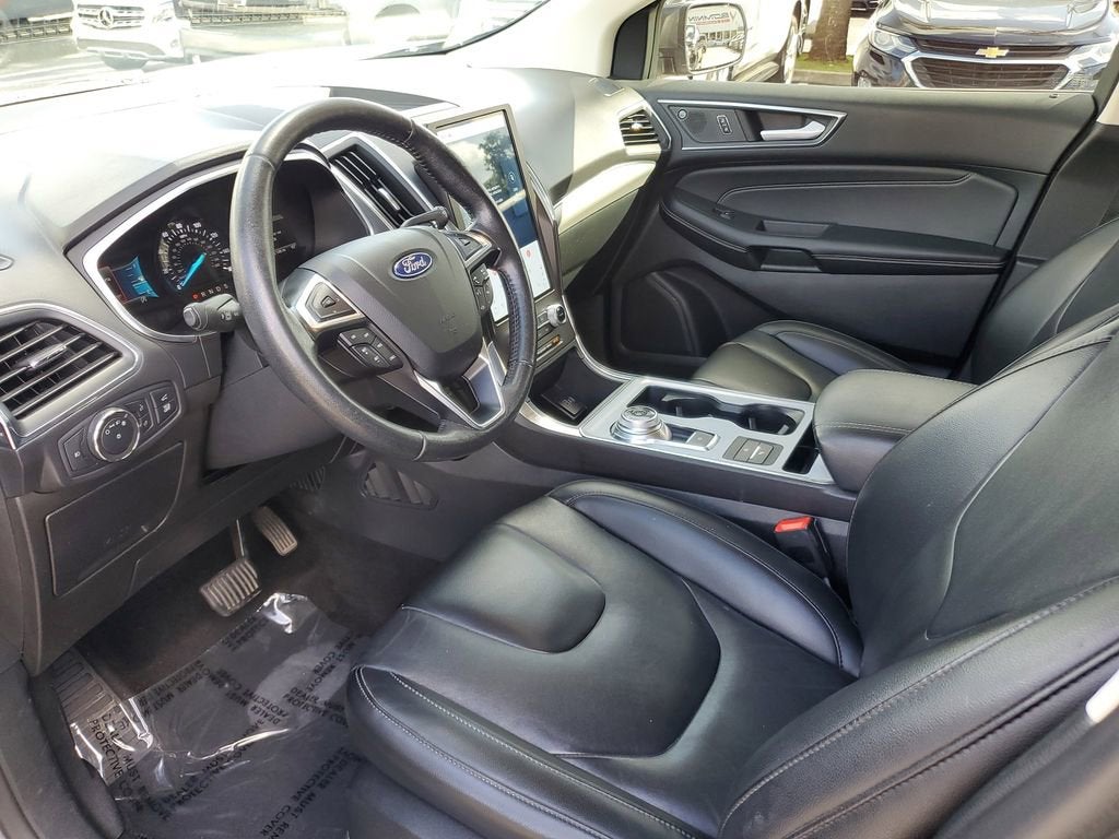 2021 Ford Edge Titanium