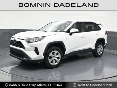 2022 Toyota RAV4 LE