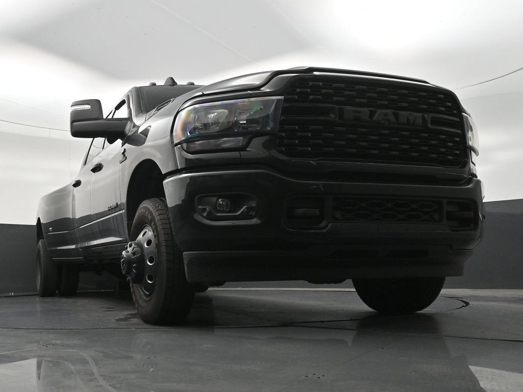 2024 RAM 3500 Big Horn Crew Cab 4x4 8' Box