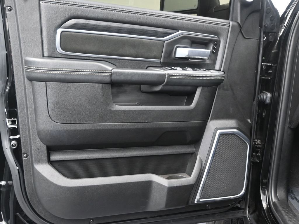 2024 RAM 3500 Laramie