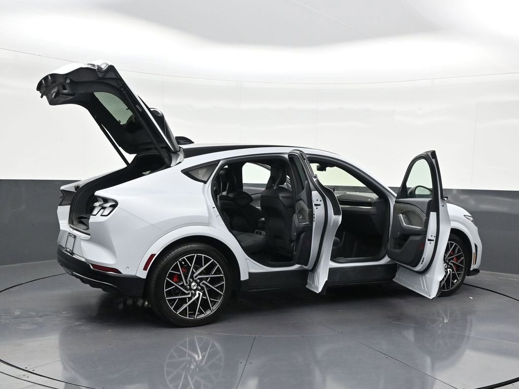 2022 Ford Mustang Mach-E GT