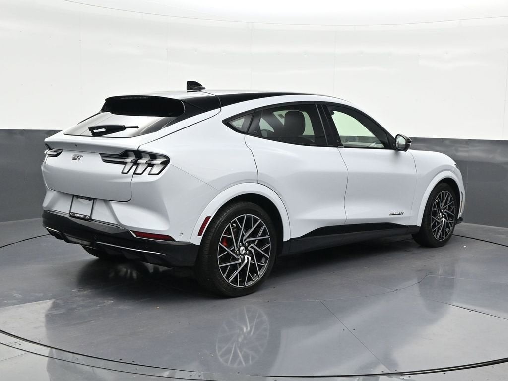 2022 Ford Mustang Mach-E GT