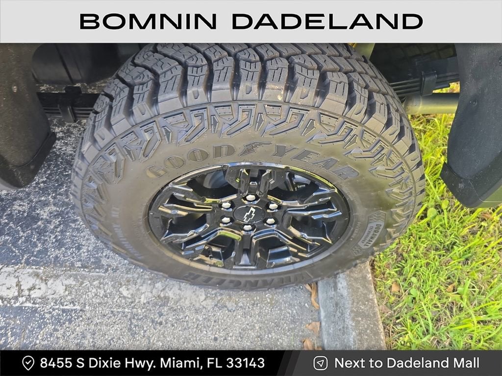 2025 Chevrolet Silverado 1500 ZR2