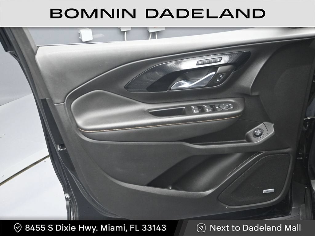 2023 GMC Terrain AT4
