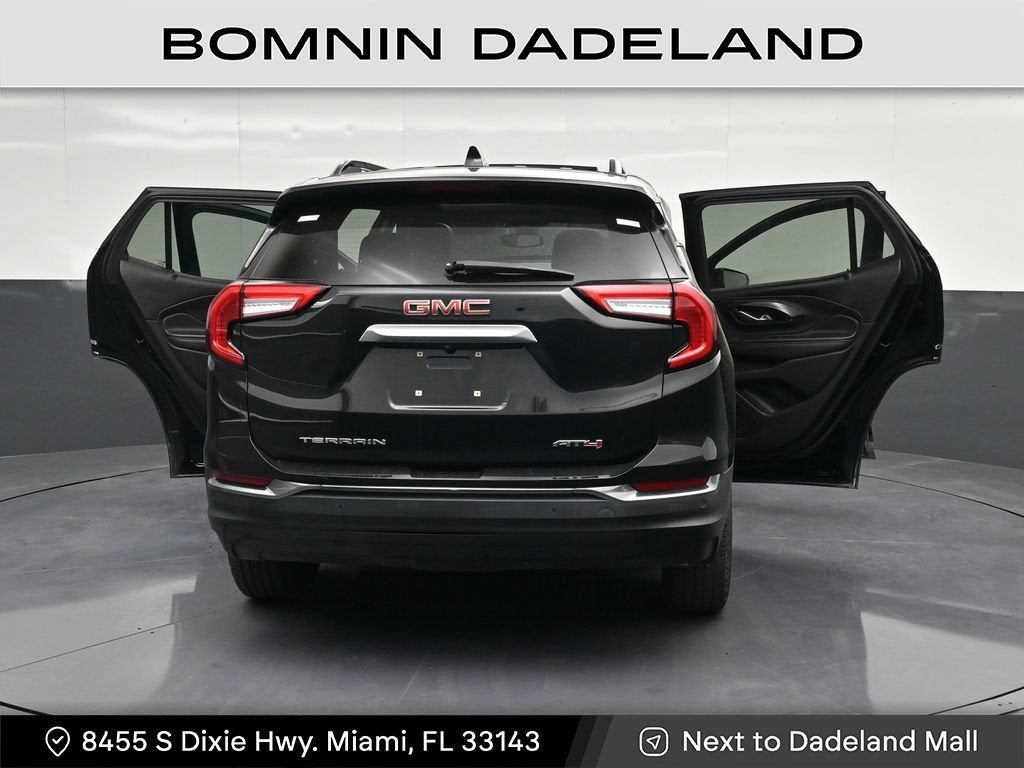 2023 GMC Terrain AT4