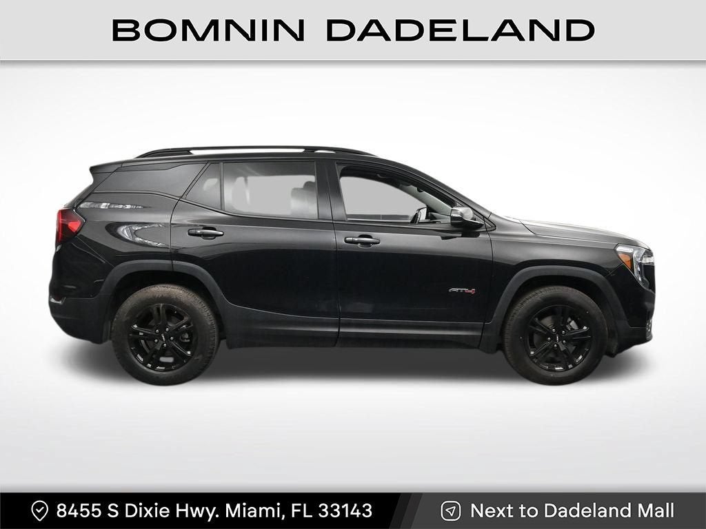 2023 GMC Terrain AT4
