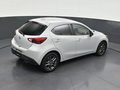 2020 Toyota Yaris Hatchback LE
