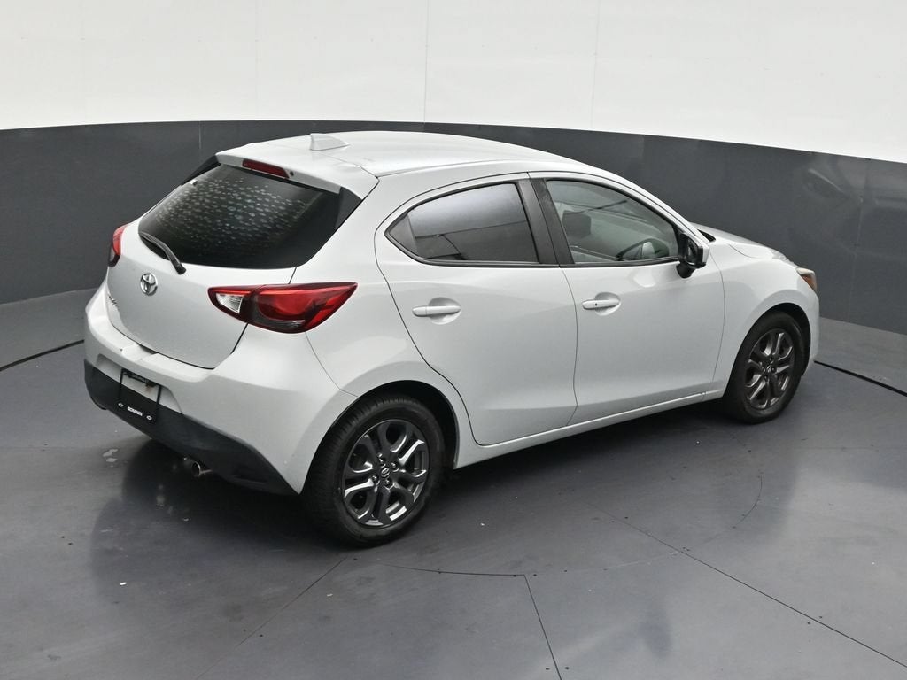 2020 Toyota Yaris Hatchback LE