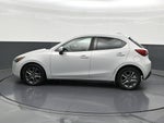 2020 Toyota Yaris Hatchback LE