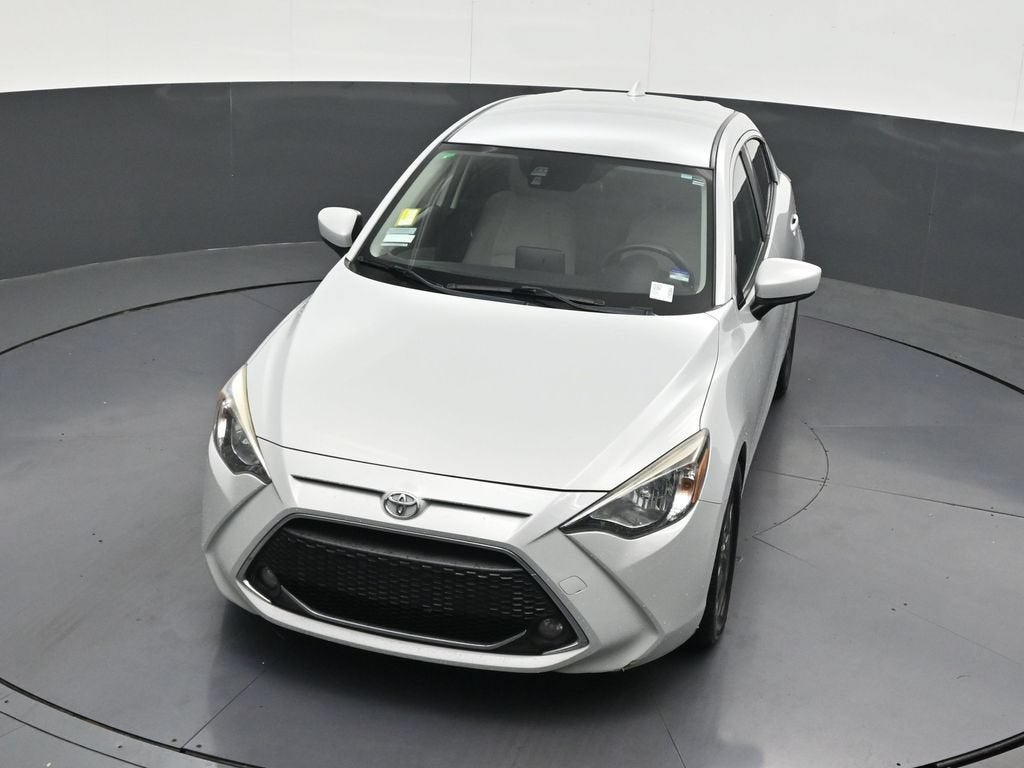 2020 Toyota Yaris Hatchback LE