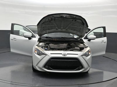2020 Toyota Yaris Hatchback LE