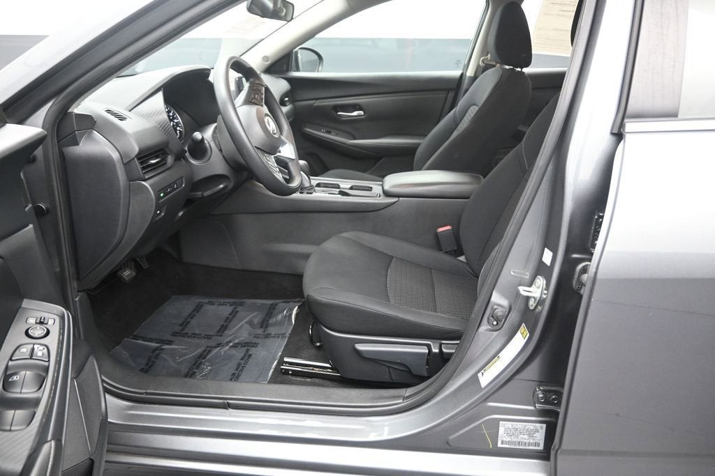 2023 Nissan Sentra S Xtronic CVT
