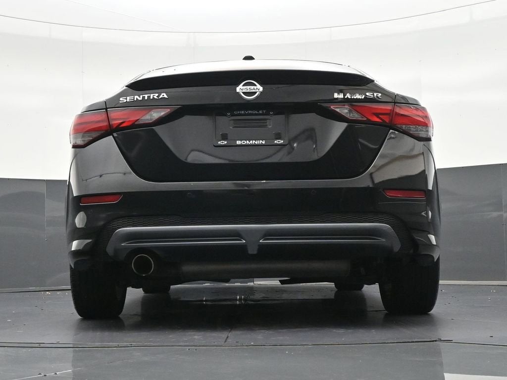 2022 Nissan Sentra SR Xtronic CVT