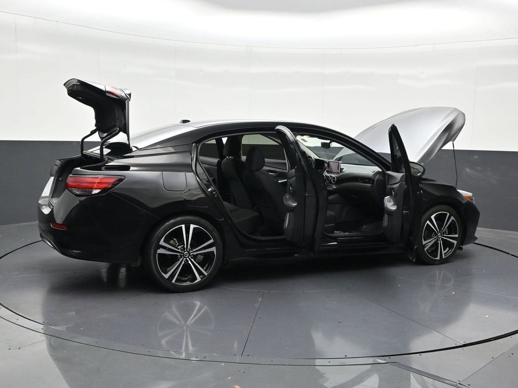 2022 Nissan Sentra SR Xtronic CVT