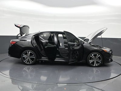 2022 Nissan Sentra SR Xtronic CVT