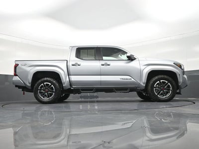 2026 Toyota Tacoma 2WD SR5