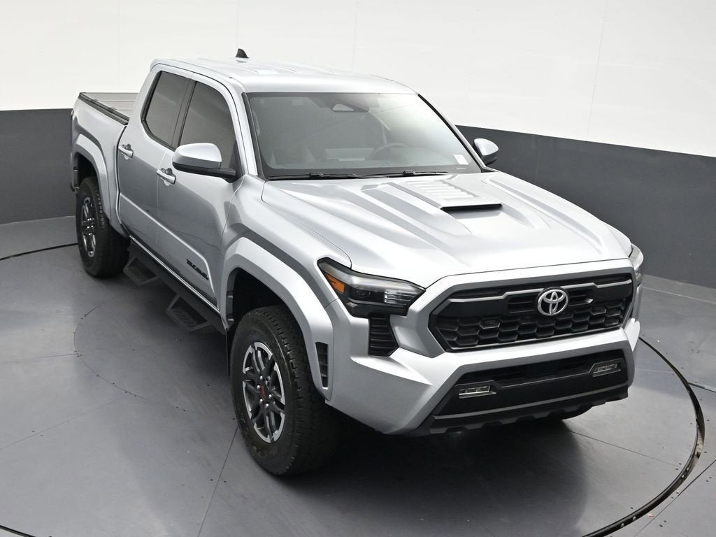 2025 Toyota Tacoma 2WD SR5