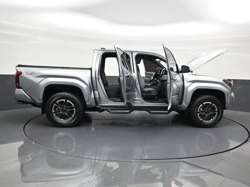 2025 Toyota Tacoma 2WD SR5