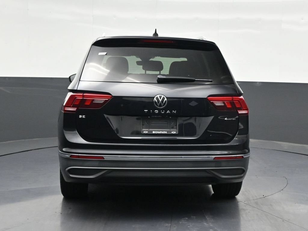 2022 Volkswagen Tiguan SE