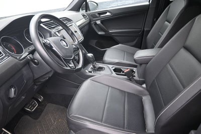 2021 Volkswagen Tiguan 2.0T SE R-Line Black