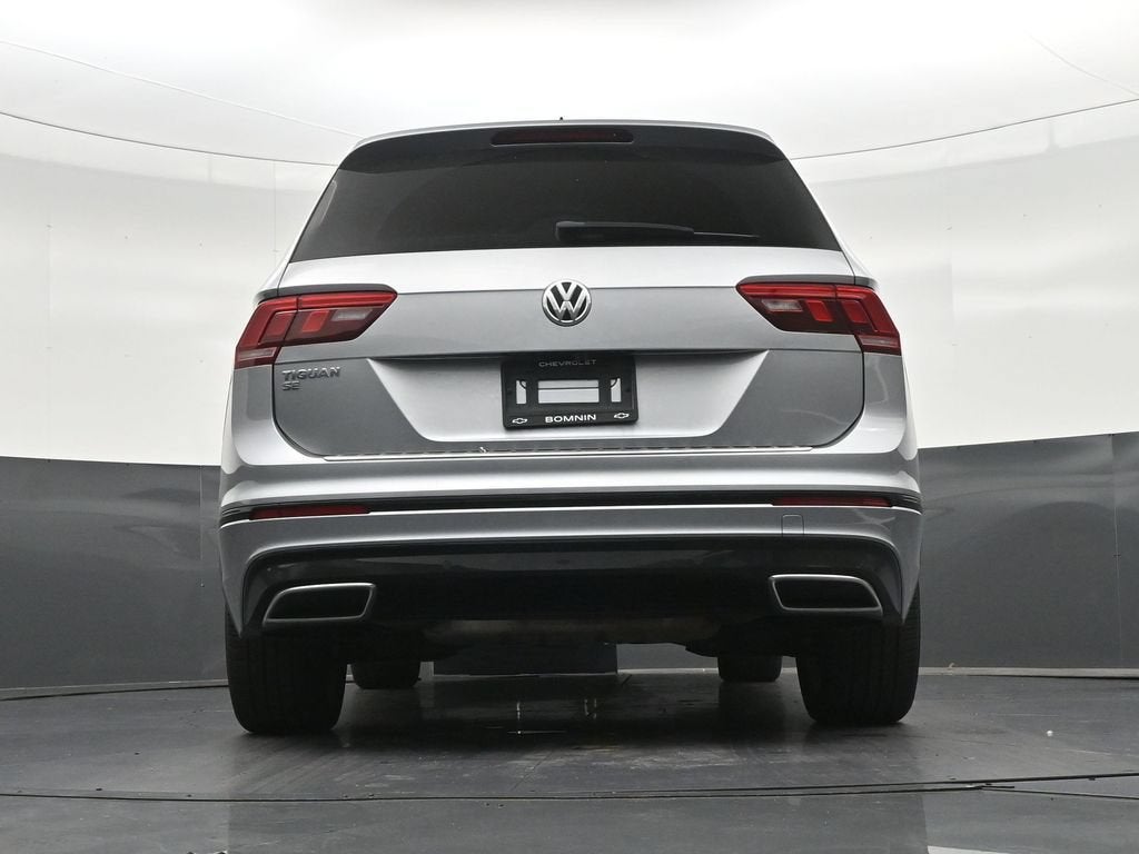 2021 Volkswagen Tiguan 2.0T SE R-Line Black