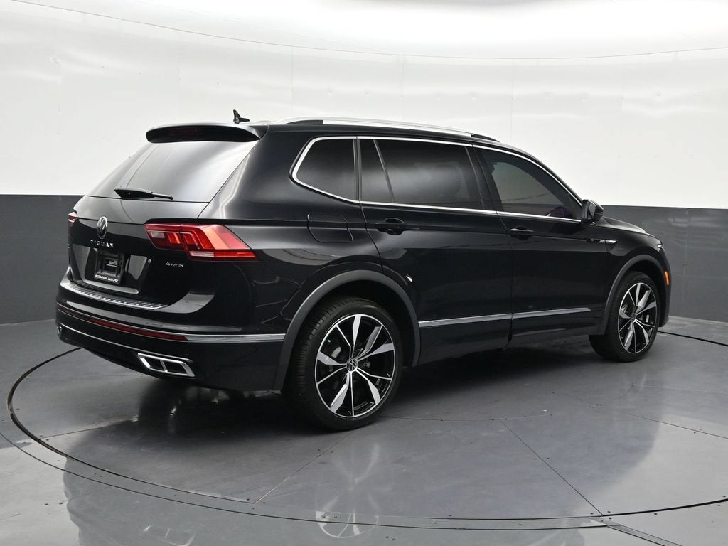2024 Volkswagen Tiguan SEL R-Line