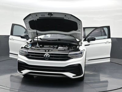 2022 Volkswagen Tiguan SE R-Line Black