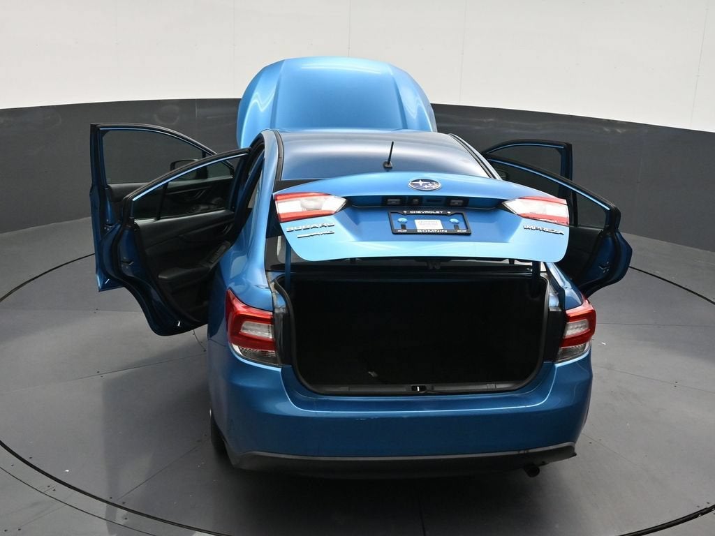2019 Subaru Impreza 2.0i