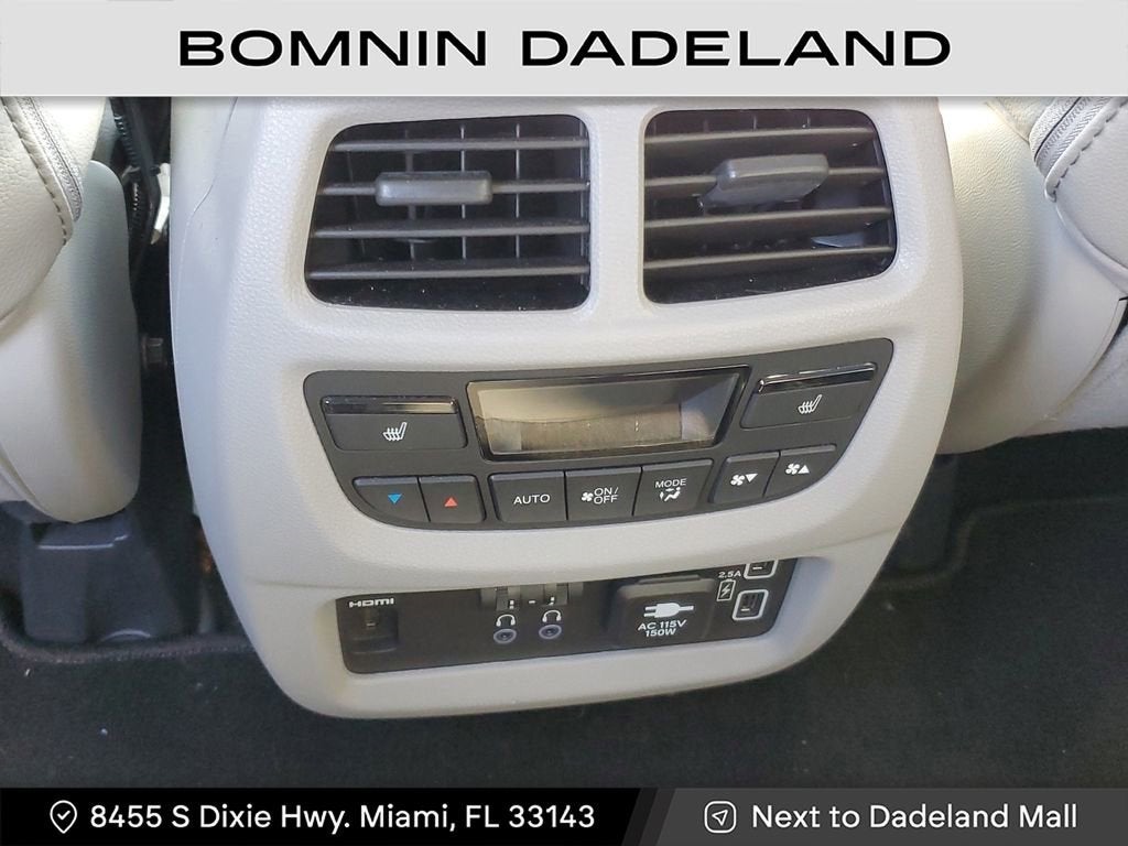 2022 Honda Pilot Touring 7-Passenger