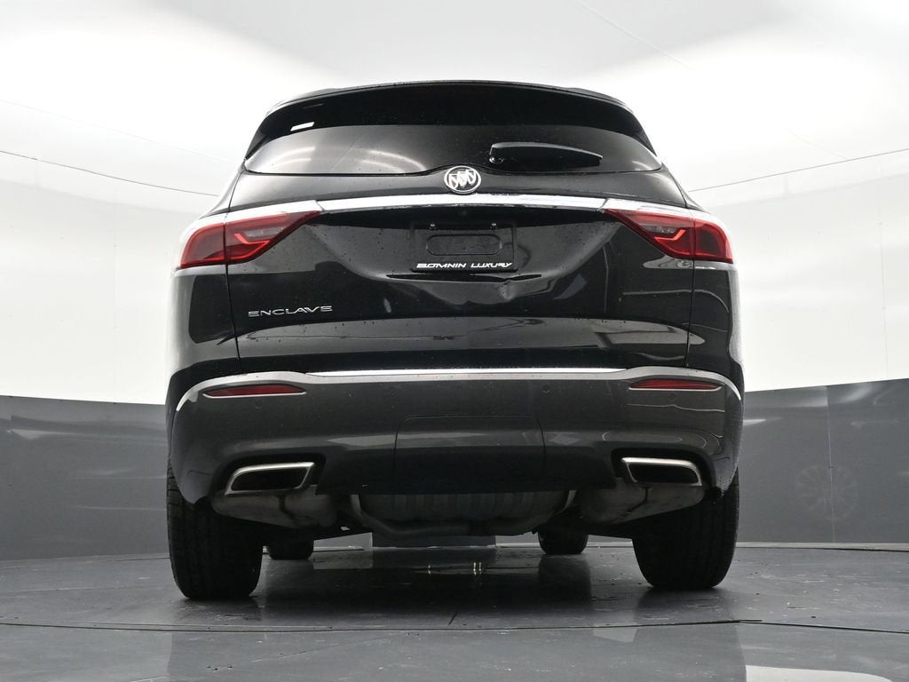2022 Buick Enclave Essence