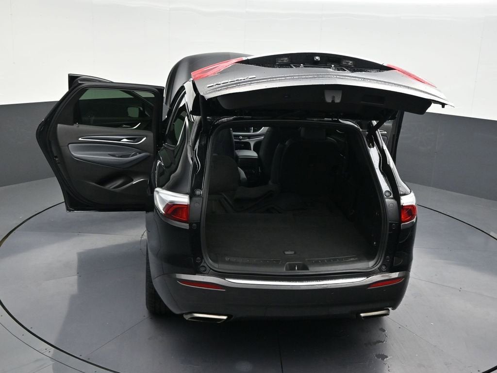 2022 Buick Enclave Essence