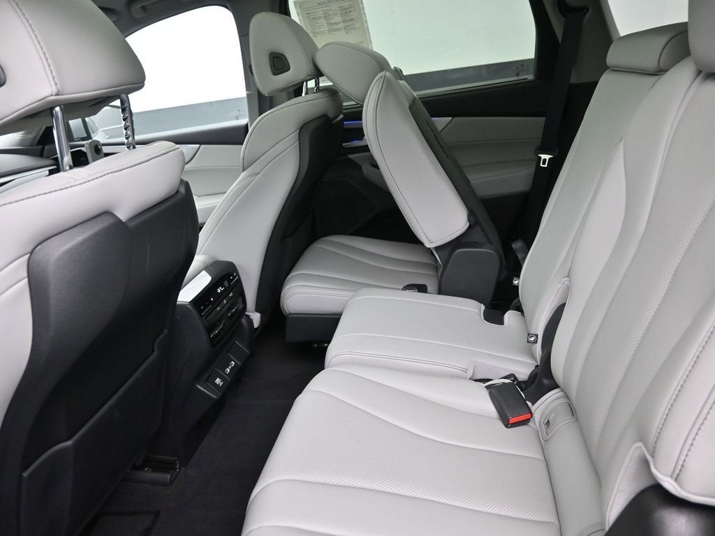 2022 Acura MDX w/Technology Package