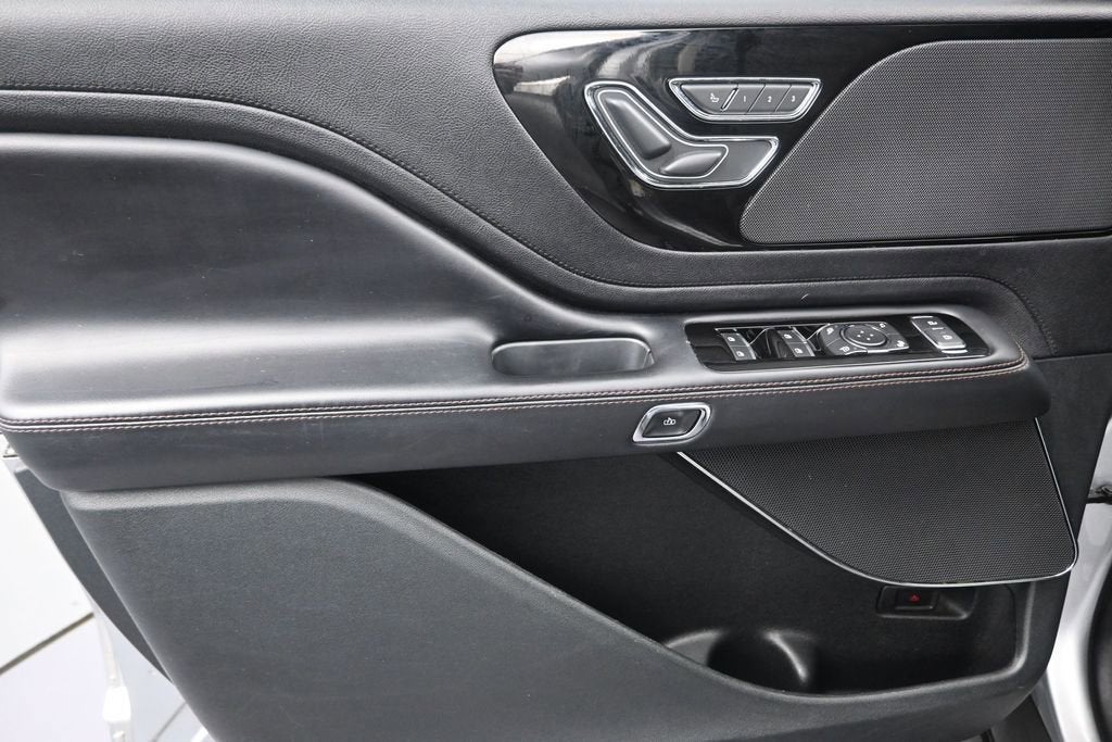 2021 Lincoln Aviator Standard