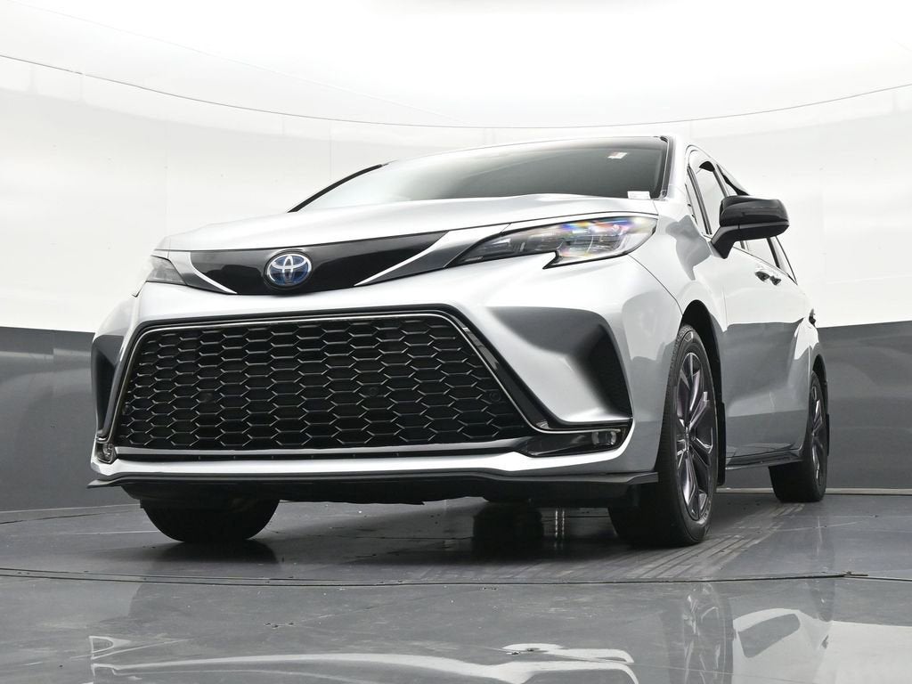 2024 Toyota Sienna XSE