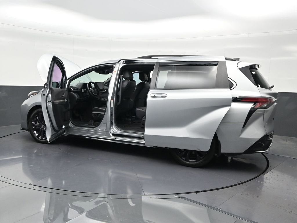 2024 Toyota Sienna XSE