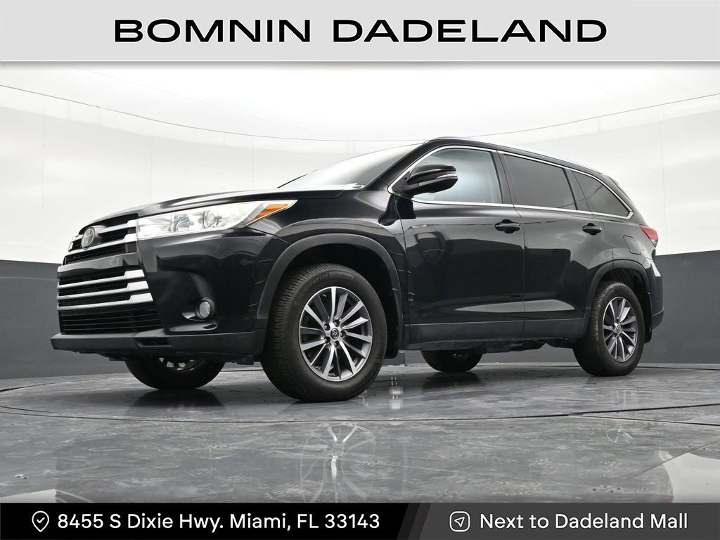 2019 Toyota Highlander SE