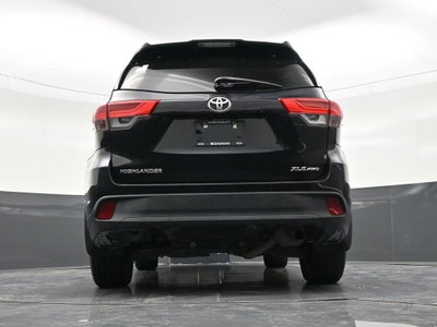 2019 Toyota Highlander SE