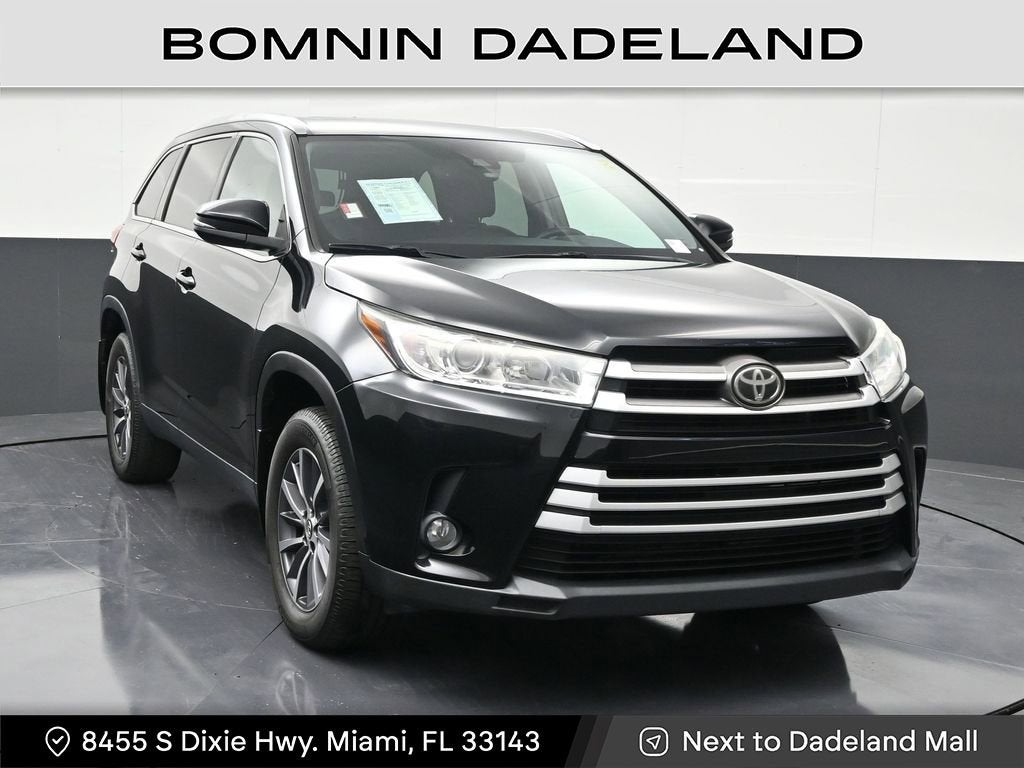 2019 Toyota Highlander SE