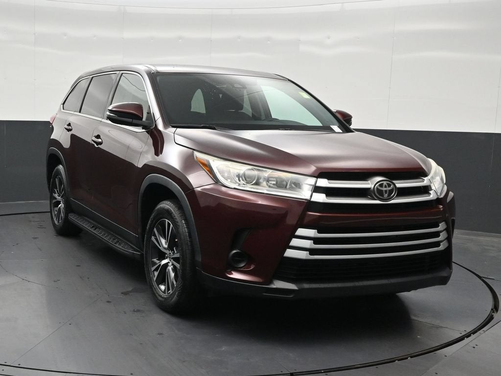 2019 Toyota Highlander LE