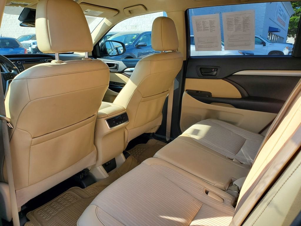 2018 Toyota Highlander LE