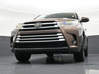 2018 Toyota Highlander LE