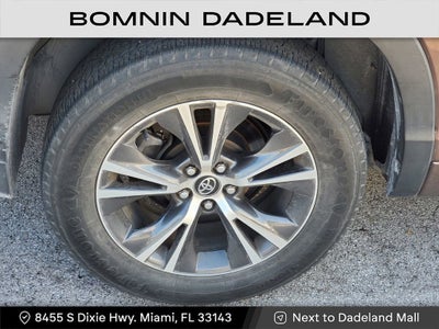 2018 Toyota Highlander LE