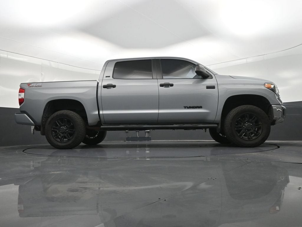 2021 Toyota Tundra 2WD SR5