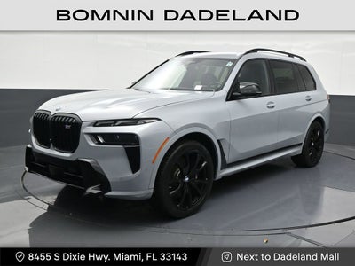 2023 BMW X7 M60i