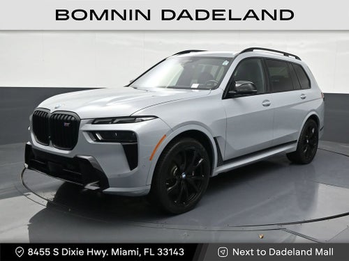 2023 BMW X7 M60i