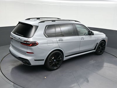2023 BMW X7 M60i
