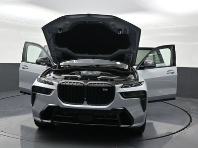 2023 BMW X7 M60i