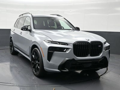 2023 BMW X7 M60i