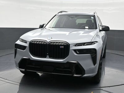 2023 BMW X7 M60i