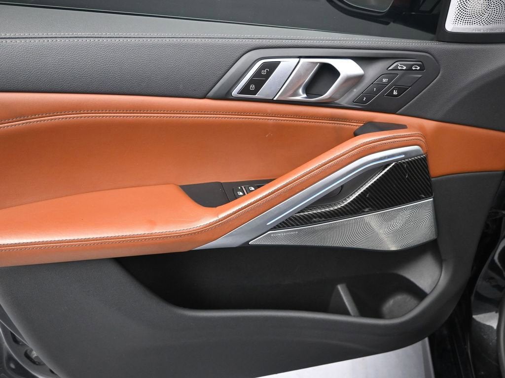 2021 BMW X6 M50i